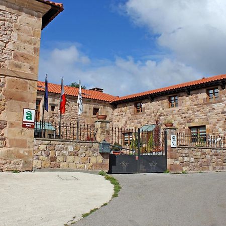 Posada Ormas Exterior foto